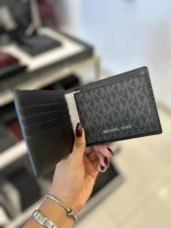 ארנק מייקל קורס לגבר דגם 36U9LCRF6B MICHAEL KORS