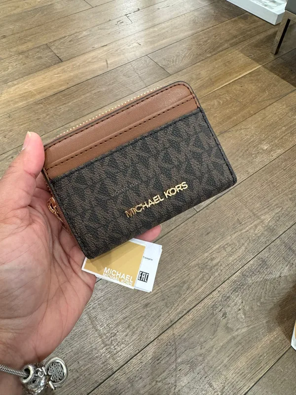 ארנק מייקל קורס לאישה דגם 35H9GTVZ2B MICHAEL KORS