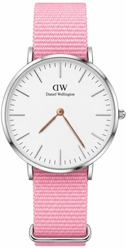 שעון Daniel Wellington כסוף עם לוח לבן ורצועת בד ורודה